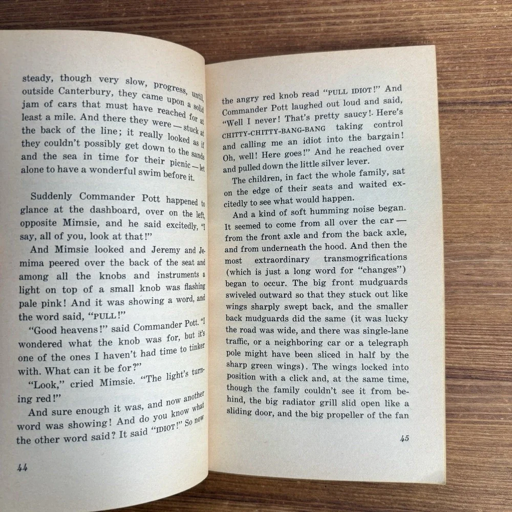Chitty Chitty Bang Bang Ian Fleming Starline PB 4th Print 1973